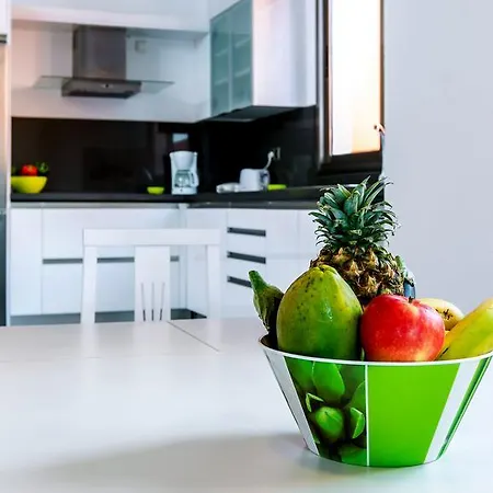 Semesterbostad Village