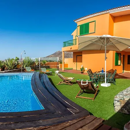 Village Semesterbostad